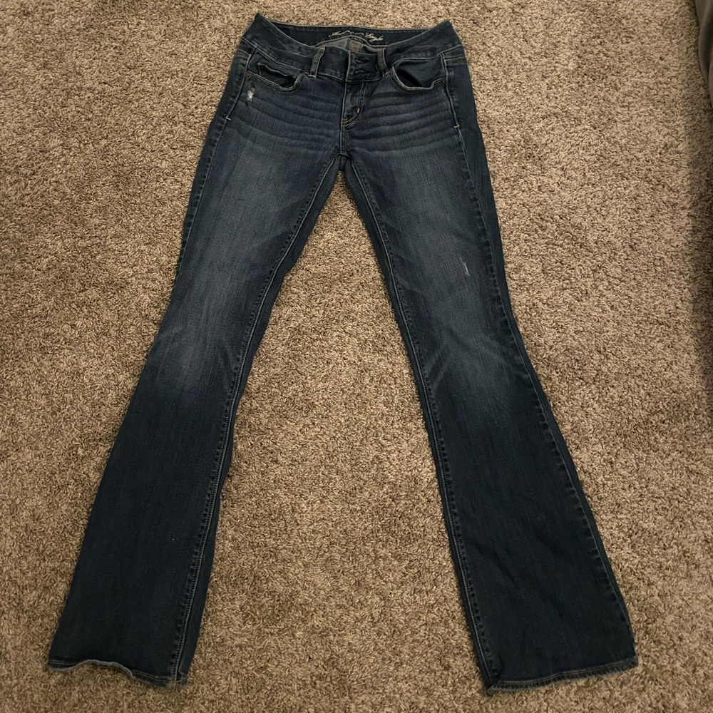 American Eagle Old Fashioned Low Waisted Flare Jeans Size 4 Long